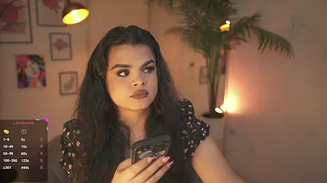 Snapshot of artechloe chatting on 15, 1, 2026 artechloe online show from 15, 1, 2026