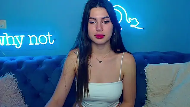 Snapshot of ViollinaLove chatting on 24, 11, 2025 ViollinaLove online show from 24, 11, 2025