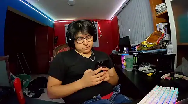 Snapshot of Nathanroberts111 chatting on 1, 2, 2025 Nathanroberts111 online show from 1, 2, 2025