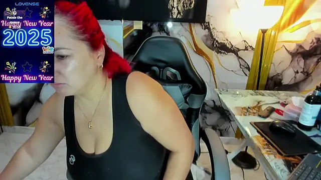 Eva MilfF online show from 22, 12, 2025