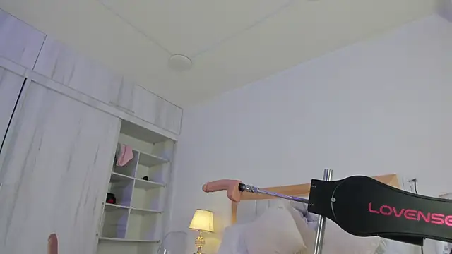 elena mature online show from 16, 12, 2025