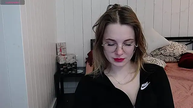 Snapshot of CindyJonson chatting on 17, 3, 2025 CindyJonson online show from 17, 3, 2025