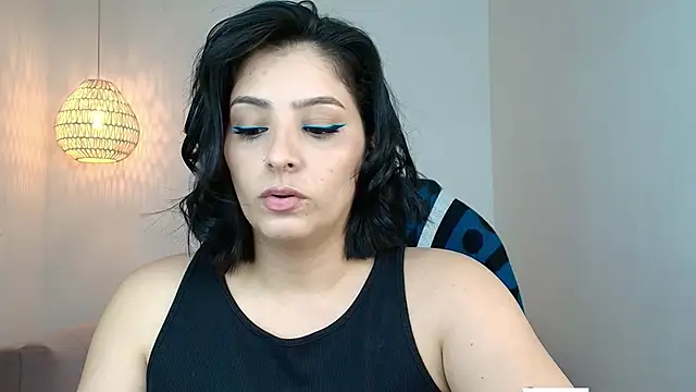 Snapshot of YummyAnna_ chatting on 25, 4, 2026 YummyAnna online show from 25, 4, 2026