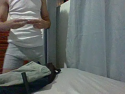 Snapshot of Rosecock69 chatting on 3, 5, 2026 Rosecock69 online show from 3, 5, 2026