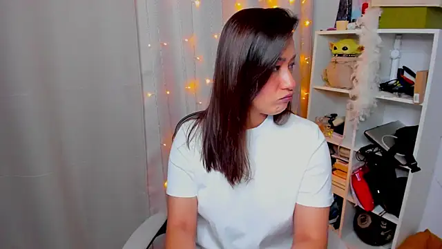 Snapshot of FieryHeart chatting on 20, 7, 2026 FieryHeart online show from 20, 7, 2026