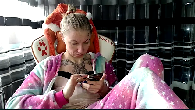 cold lollipop online show from 20, 2, 2026