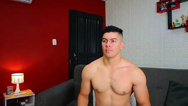 Snapshot of FelipeAndMarcello3 chatting on 15, 1, 2025 FelipeAndMarcello3 online show from 15, 1, 2025