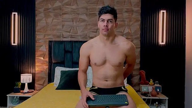 Snapshot of FelipeAndMarcello3 chatting on 17, 9, 2025 FelipeAndMarcello3 online show from 17, 9, 2025