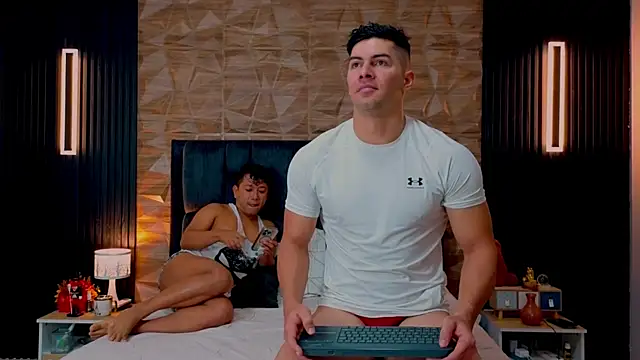 Snapshot of FelipeAndMarcello3 chatting on 26, 9, 2025 FelipeAndMarcello3 online show from 26, 9, 2025