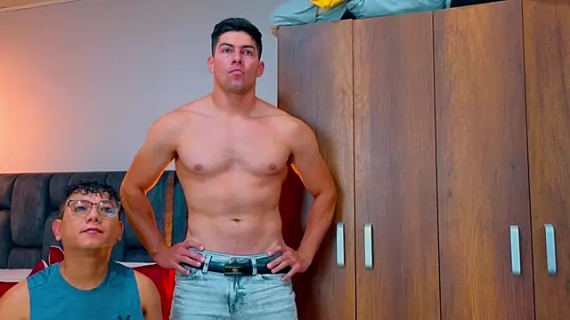 Snapshot of FelipeAndMarcello3 chatting on 13, 12, 2025 FelipeAndMarcello3 online show from 13, 12, 2025