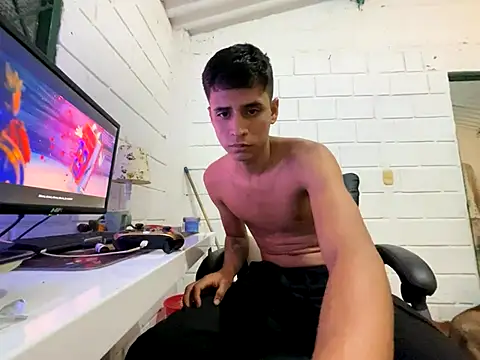 Max TheHorseDick online show from 4, 10, 2025