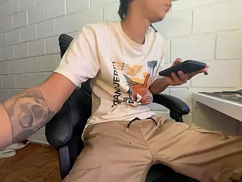 Max TheHorseDick online show from 12, 1, 2026