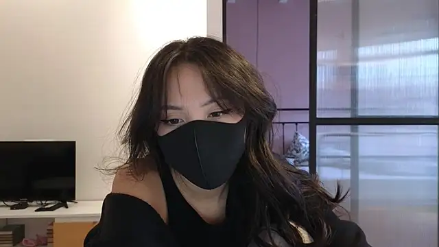 Snapshot of TammiLou chatting on 20, 2, 2025 TammiLou online show from 20, 2, 2025