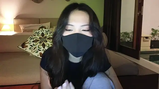 Snapshot of TammiLou chatting on 27, 2, 2025 TammiLou online show from 27, 2, 2025