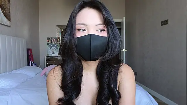 Snapshot of TammiLou chatting on 10, 9, 2025 TammiLou online show from 10, 9, 2025