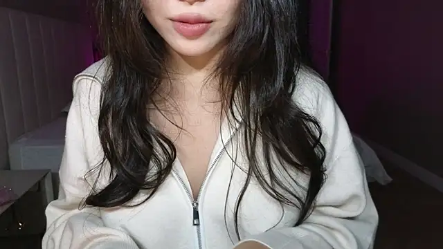 Snapshot of TammiLou chatting on 23, 9, 2025 TammiLou online show from 23, 9, 2025