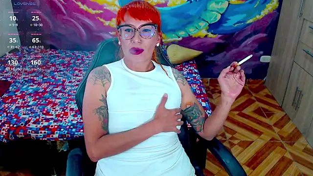 Snapshot of Eimy_lorens chatting on 4, 1, 2025 Eimy lorens online show from 4, 1, 2025