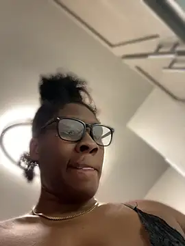 Snapshot of Foreignthababyy chatting on 22, 4, 2026 Foreignthababyy online show from 22, 4, 2026