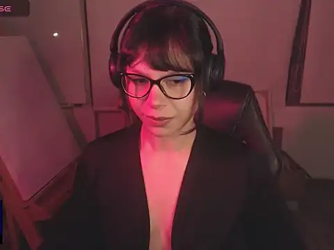 Snapshot of alien__show chatting on 16, 3, 2026 alien show online show from 16, 3, 2026