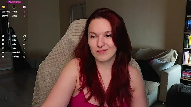 Snapshot of Val_lava chatting on 2, 4, 2026 Val lava online show from 2, 4, 2026