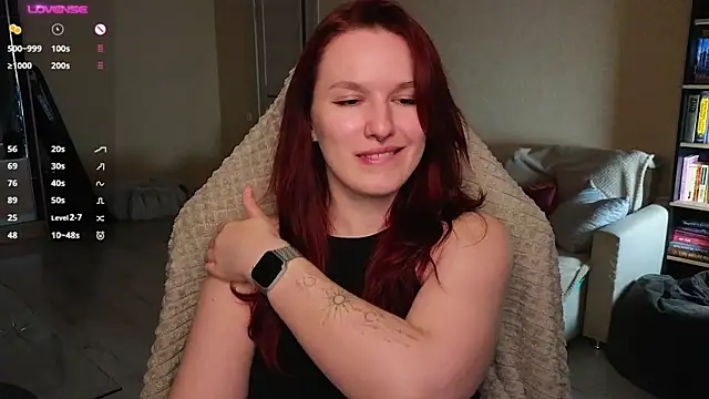 Snapshot of Val_lava chatting on 3, 4, 2026 Val lava online show from 3, 4, 2026