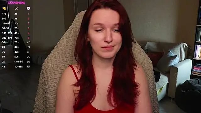 Snapshot of Val_lava chatting on 5, 4, 2026 Val lava online show from 5, 4, 2026