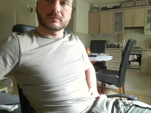 Snapshot of anyadatmar chatting on 24, 4, 2026 anyadatmar online show from 24, 4, 2026