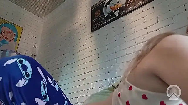 Angel girllovemy online show from 12, 2, 2026