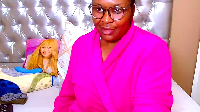 Snapshot of missboobsxx chatting on 8, 3, 2026 missboobsxx online show from 8, 3, 2026