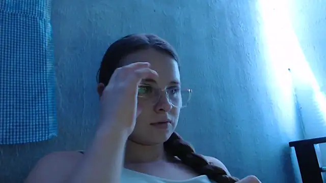 HellenMiyer1111 online show from 18, 2, 2025