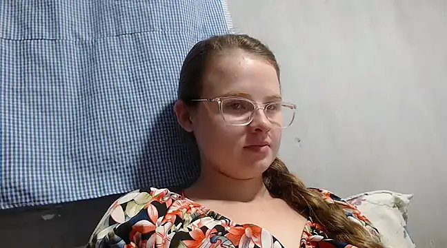 HellenMiyer1111 online show from 22, 2, 2025