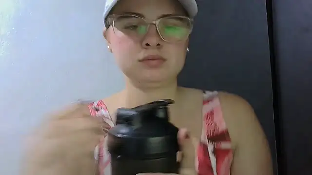 HellenMiyer1111 online show from 22, 3, 2026