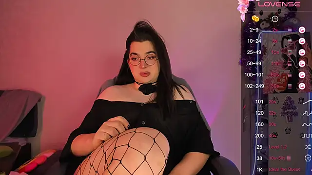 YsabellViveris online show from 8, 12, 2024