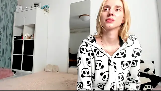 KenzieDawton online show from 9, 1, 2025