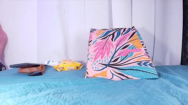 raven lilith  online show from 22, 10, 2025