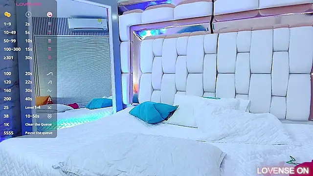 sexysistter online show from 19, 3, 2025