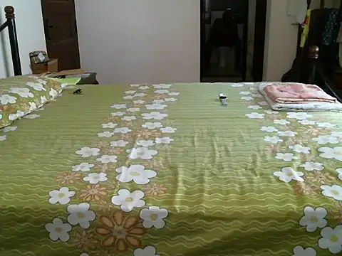 Snapshot of Slim_India chatting on 9, 6, 2026 Slim India online show from 9, 6, 2026