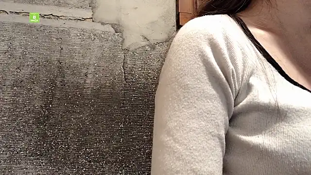 Snapshot of Tw_Zoella chatting on 8, 1, 2025 Tw Zoella online show from 8, 1, 2025