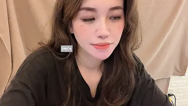 Snapshot of Tw_Zoella chatting on 3, 3, 2025 Tw Zoella online show from 3, 3, 2025