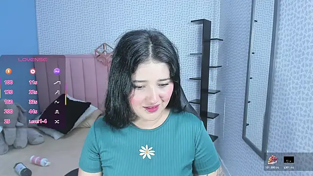 Snapshot of BIANCAROY1 chatting on 18, 10, 2025 BIANCAROY1 online show from 18, 10, 2025