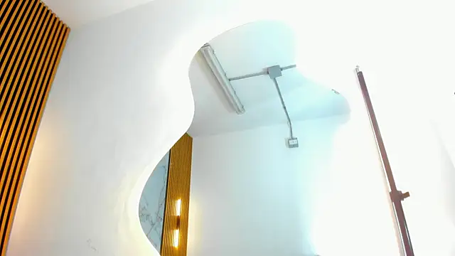 Snapshot of indi_catalina chatting on 7, 7, 2026 indi catalina online show from 7, 7, 2026