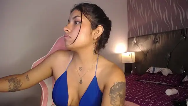 ChantalPetit online show from 7, 3, 2026