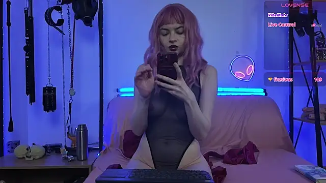Snapshot of CyberXGoddess chatting on 16, 5, 2026 CyberXGoddess online show from 16, 5, 2026