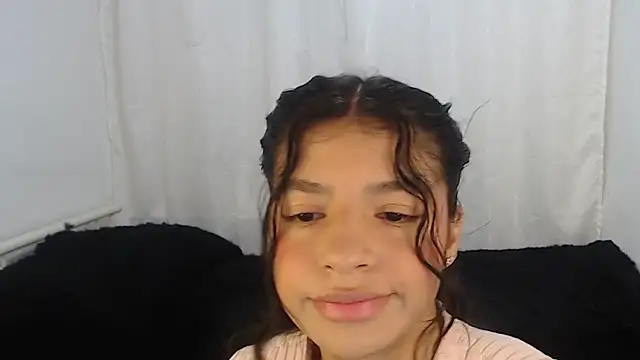 Snapshot of Liz_Galactic chatting on 14, 12, 2024 Liz Galactic online show from 14, 12, 2024