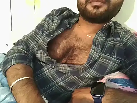 Snapshot of SHENOY3 chatting on 11, 2, 2025 SHENOY3 online show from 11, 2, 2025