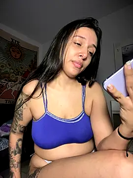 kiaraglam2 online show from 29, 10, 2025