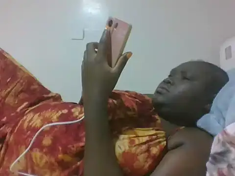 Snapshot of queen_aria19 chatting on 26, 2, 2026 queen aria19 online show from 26, 2, 2026