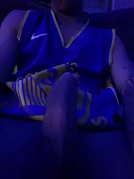 Snapshot of Rayanzimaker chatting on 11, 4, 2026 Rayanzimaker online show from 11, 4, 2026