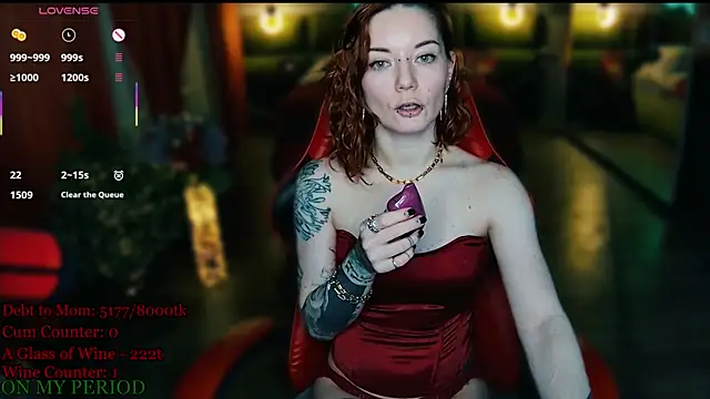 Snapshot of MaxPhoenixx chatting on 14, 4, 2026 MaxPhoenixx online show from 14, 4, 2026