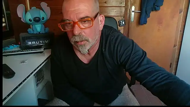 Snapshot of 0oscar_xxx chatting on 25, 10, 2025 0oscar xxx online show from 25, 10, 2025